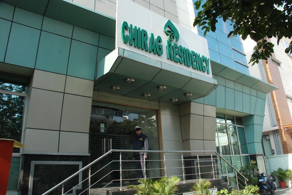 Hotel Chirag Residency Nueva Delhi Exterior foto